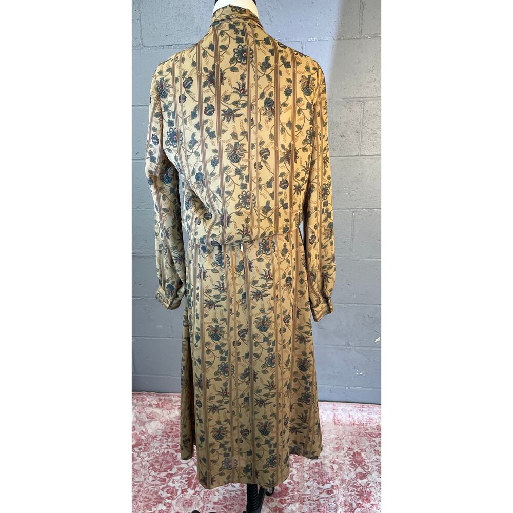 Vintage 1970s Beige Paisley 2 Piece Skirt Blouse Set Bow Tie Neck Midi Med SZ 10 - Picture 6 of 10